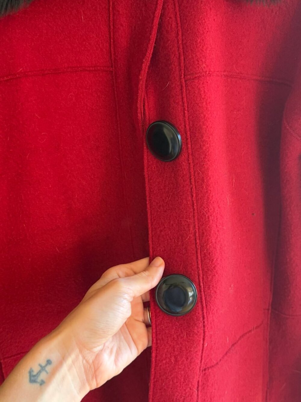 Vintage Jones NY Red + Black Fur Collar Coat Wool Small - Picture 5 of 7